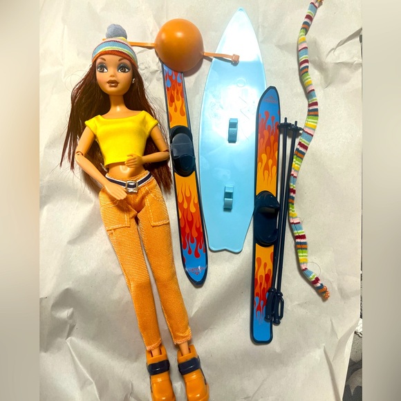 My scene chillin out Chelsea - Picture 1 of 1